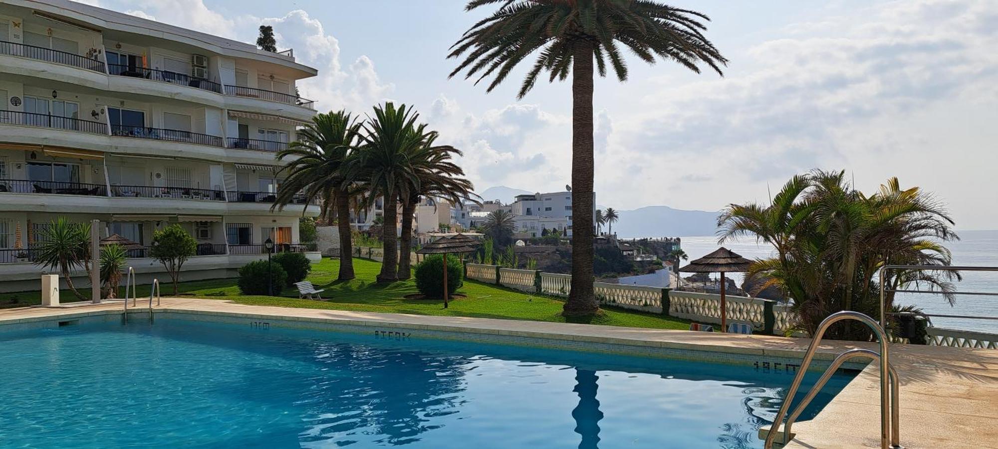 Appartement Acapulco Playa Beautiful Seaview à Nerja Extérieur photo