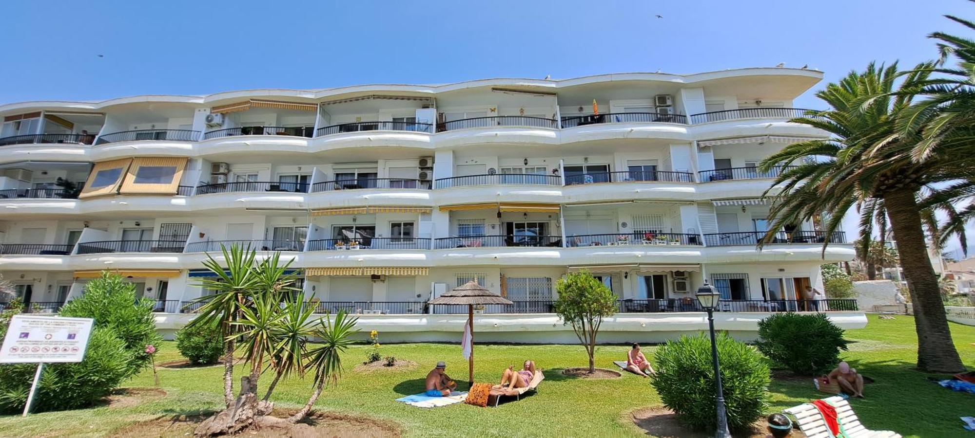 Appartement Acapulco Playa Beautiful Seaview à Nerja Extérieur photo